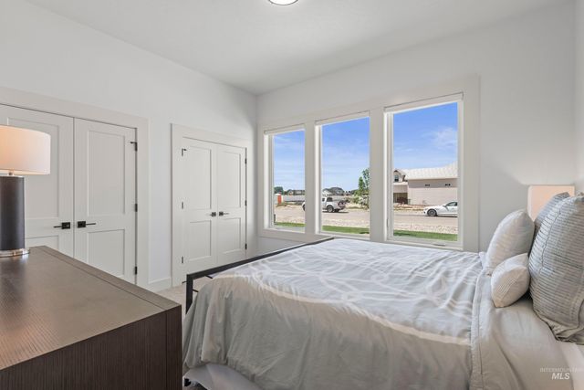 24990 Belgian Way, Middleton, ID 83644