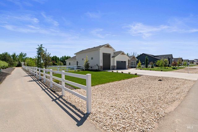 24990 Belgian Way, Middleton, ID 83644