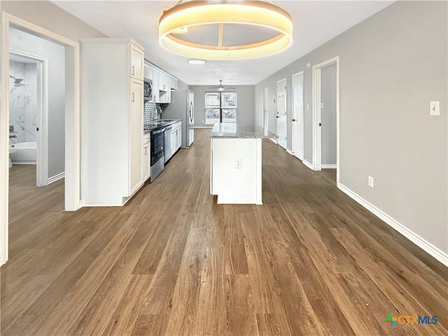 1810 Clarawood Drive, Killeen, TX 76549