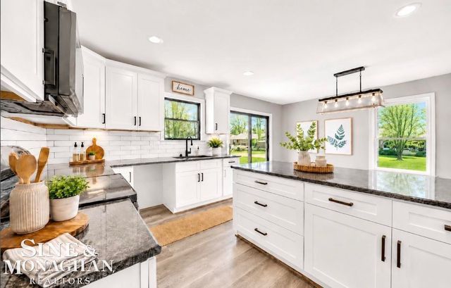 1825 State Street, Algonac, MI 48001