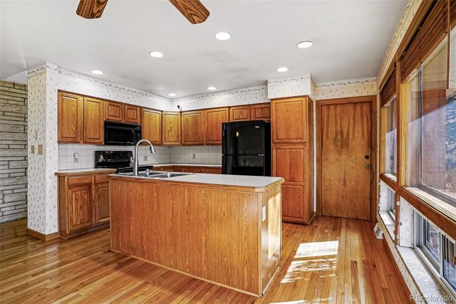 4850 S Inca Street, Englewood, CO 80110