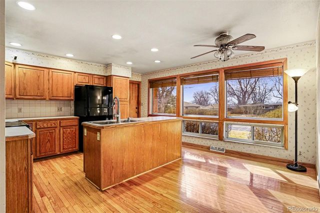 4850 S Inca Street, Englewood, CO 80110