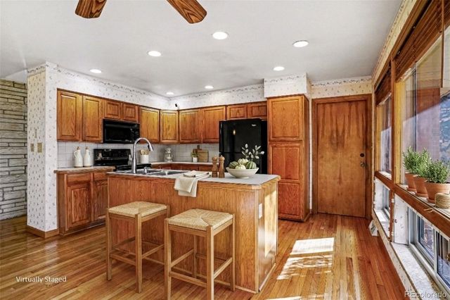 4850 S Inca Street, Englewood, CO 80110