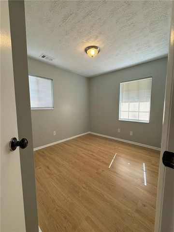 7230 Mockingbird Trail, Riverdale, GA 30274