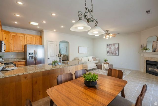647 E PINTURA DR, St. George, UT 84790