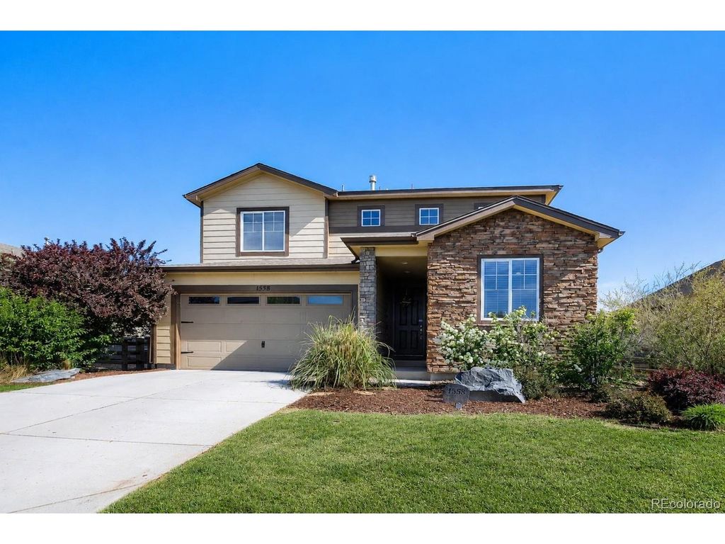 1558 Sorenson Dr, Windsor, CO 80550