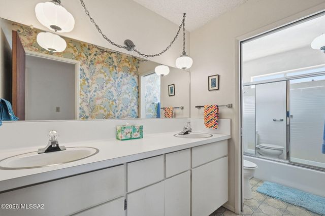 11435 E Sundance Drive, Tucson, AZ 85749