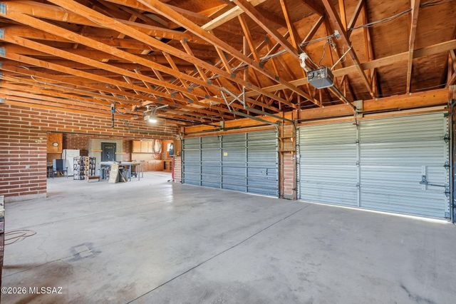11435 E Sundance Drive, Tucson, AZ 85749