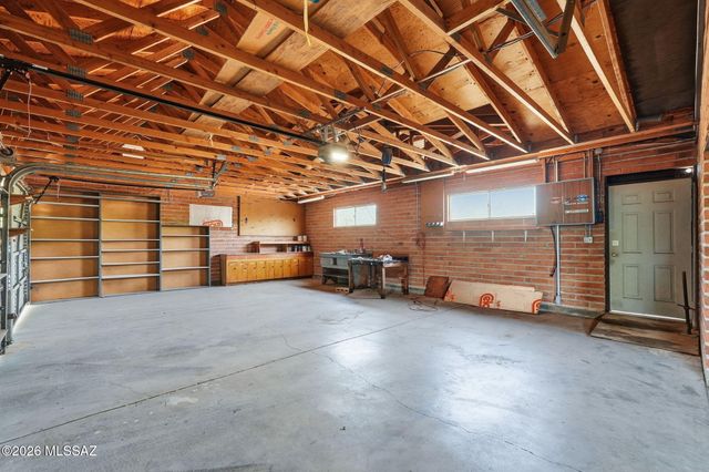 11435 E Sundance Drive, Tucson, AZ 85749