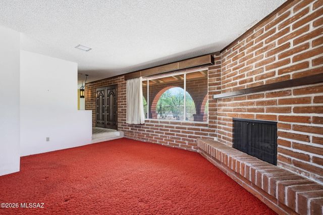 11435 E Sundance Drive, Tucson, AZ 85749