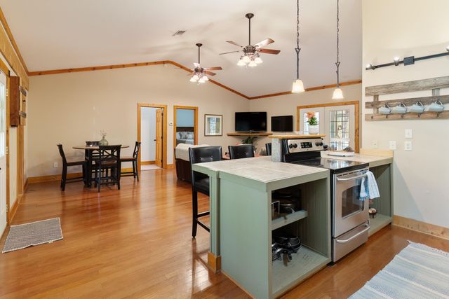 4353 Poverty Creek Road, Crestview, FL 32539