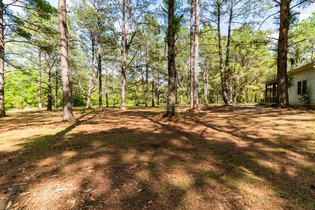 4353 Poverty Creek Road, Crestview, FL 32539
