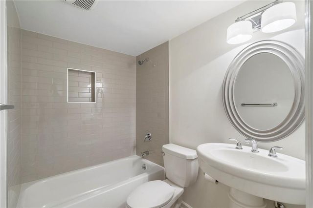 20 Ivy Parkway NE, Atlanta, GA 30342