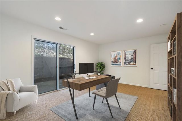 20 Ivy Parkway NE, Atlanta, GA 30342