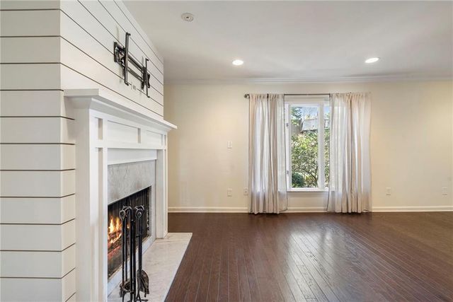 20 Ivy Parkway NE, Atlanta, GA 30342