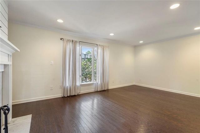 20 Ivy Parkway NE, Atlanta, GA 30342