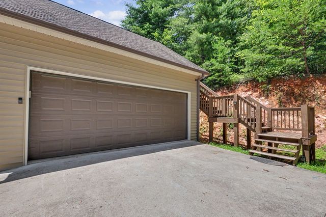 59 Hunter Rock Ridge, Marble, NC 28905
