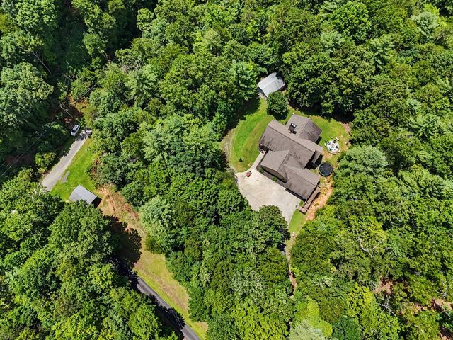 59 Hunter Rock Ridge, Marble, NC 28905
