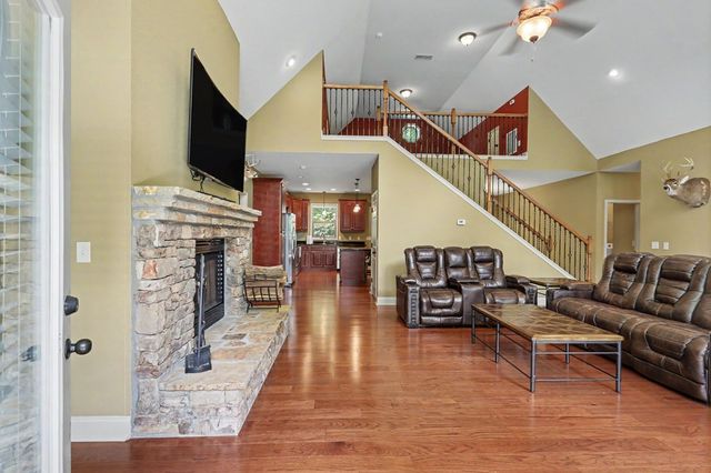 59 Hunter Rock Ridge, Marble, NC 28905