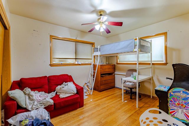 3811 N Sherman BOULEVARD, Milwaukee, WI 53216