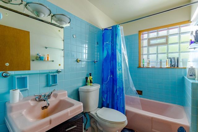 3811 N Sherman BOULEVARD, Milwaukee, WI 53216