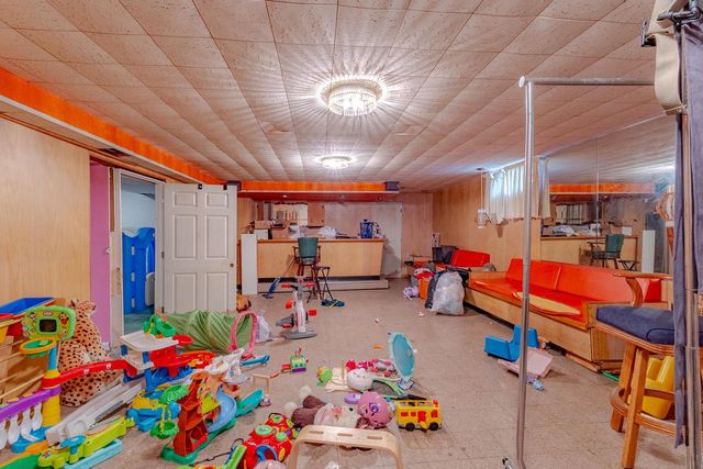 3811 N Sherman BOULEVARD, Milwaukee, WI 53216