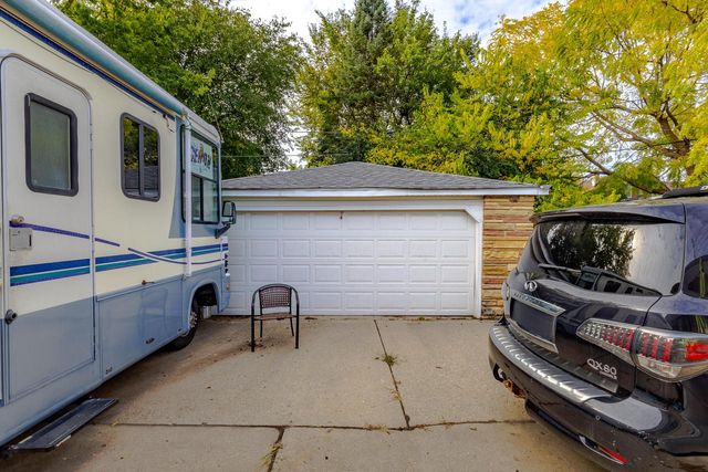 3811 N Sherman BOULEVARD, Milwaukee, WI 53216