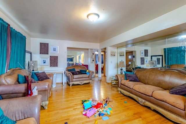 3811 N Sherman BOULEVARD, Milwaukee, WI 53216