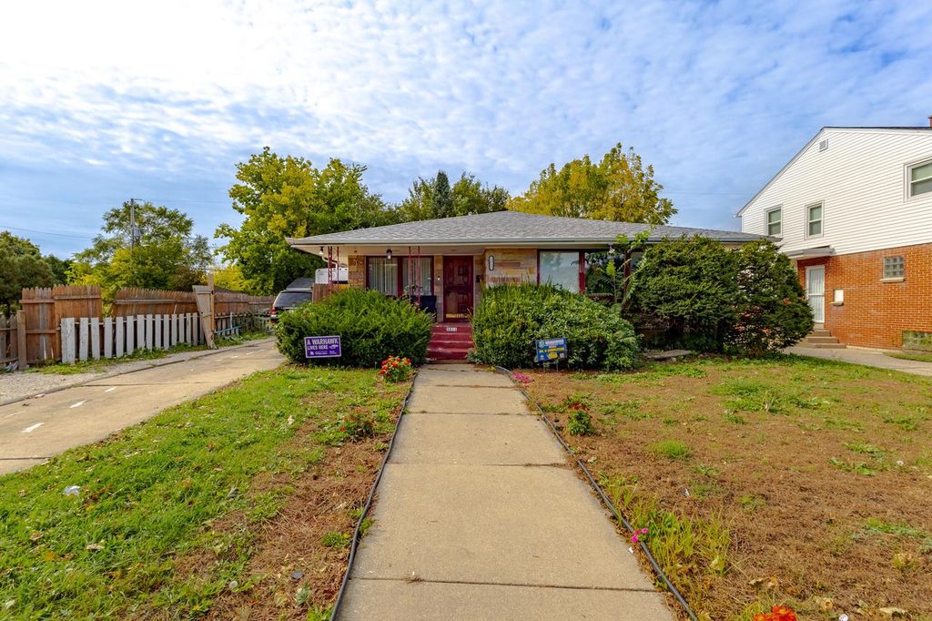 3811 N Sherman BOULEVARD, Milwaukee, WI 53216