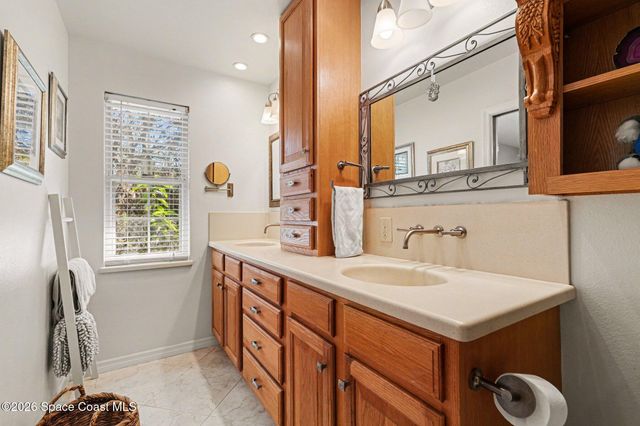 280 Naylor Street NE, Palm Bay, FL 32907