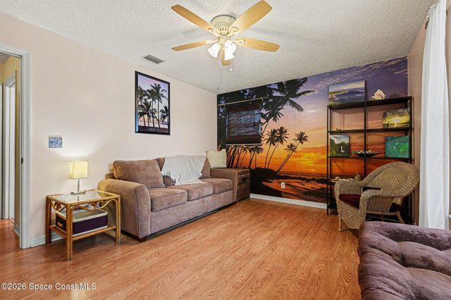 280 Naylor Street NE, Palm Bay, FL 32907