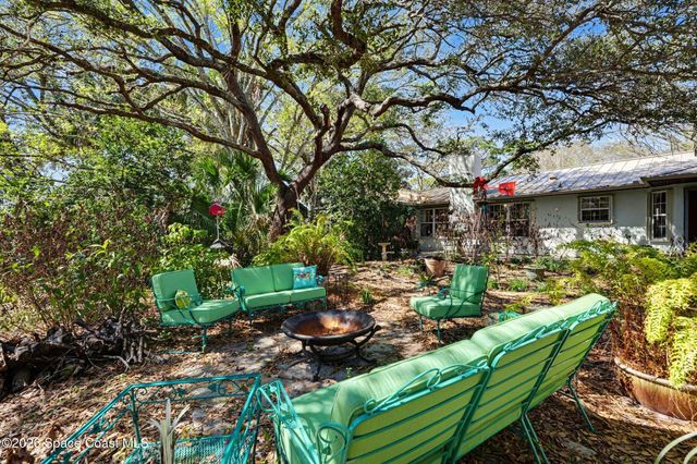 280 Naylor Street NE, Palm Bay, FL 32907