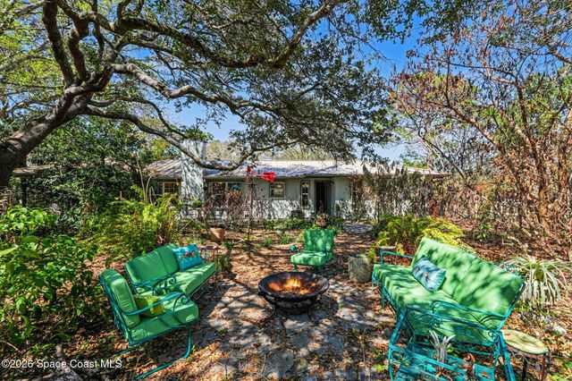 280 Naylor Street NE, Palm Bay, FL 32907