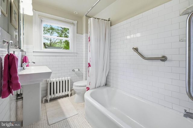 2311 MACDONOUGH RD, Wilmington, DE 19805