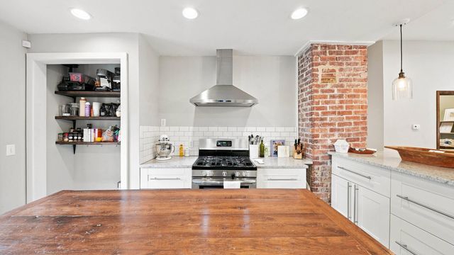 1710 E 14th Street, Chattanooga, TN 37404