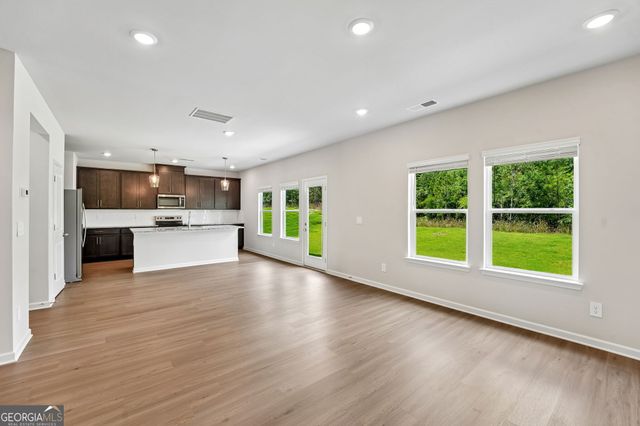 16 Rise Road, Adairsville, GA 30103