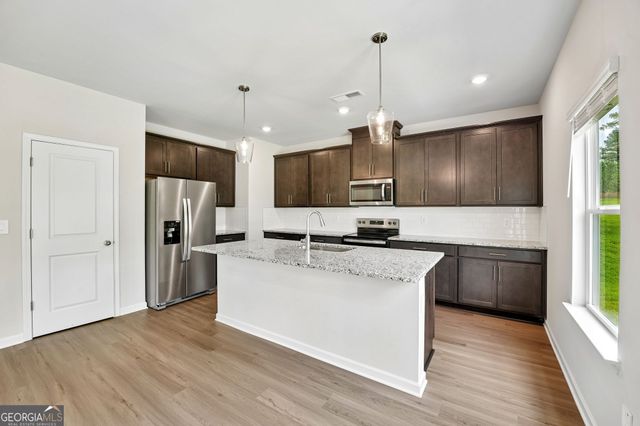 16 Rise Road, Adairsville, GA 30103