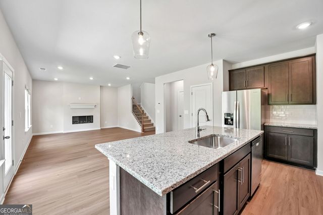 16 Rise Road, Adairsville, GA 30103