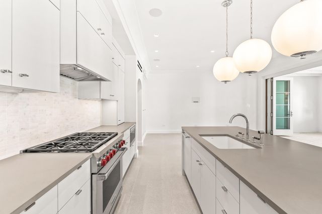 30 Mark Twain Lane 201, Alys Beach, FL 32461