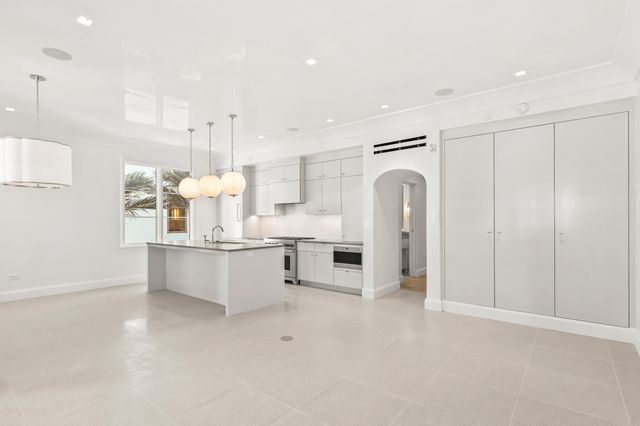 30 Mark Twain Lane 201, Alys Beach, FL 32461