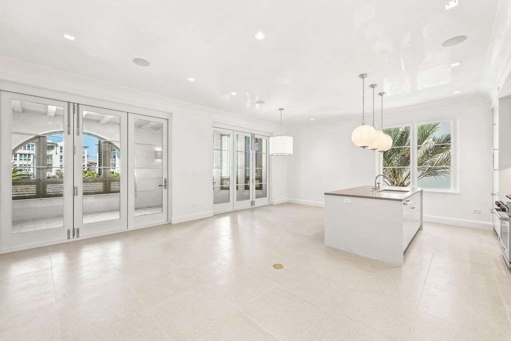 30 Mark Twain Lane 201, Alys Beach, FL 32461