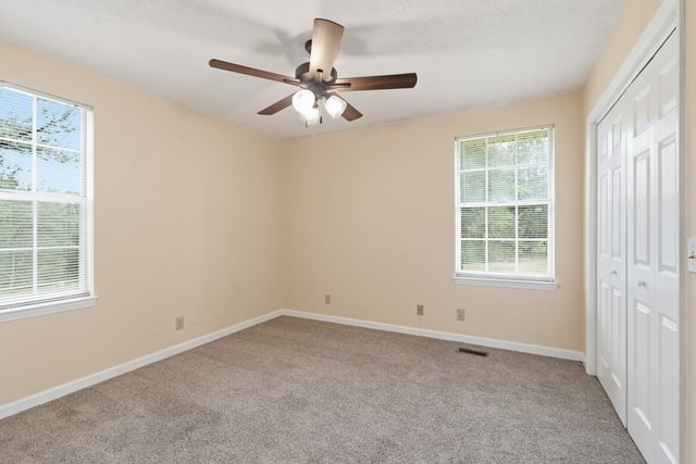 5 Allen Ln, Brush Creek, TN 38547