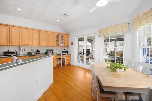 2225 Providence Pike, North Smithfield, RI 02896