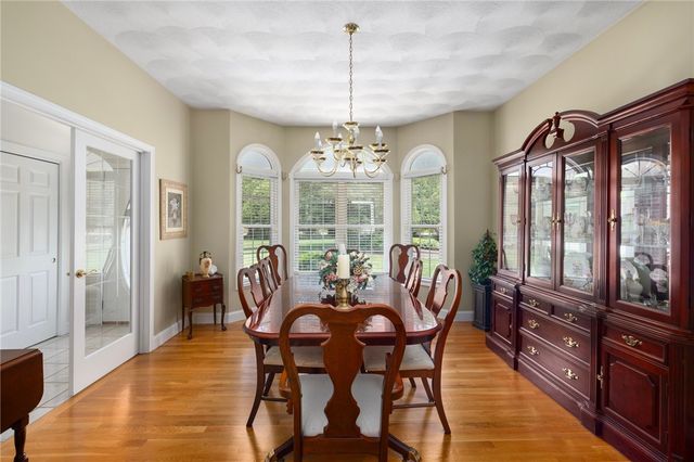 2225 Providence Pike, North Smithfield, RI 02896