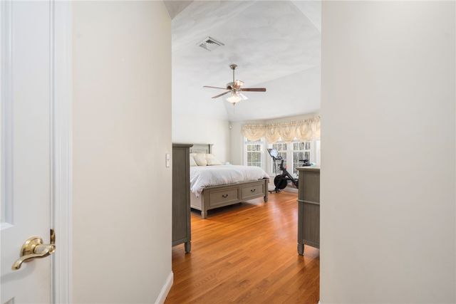 2225 Providence Pike, North Smithfield, RI 02896