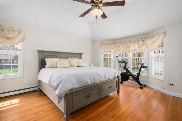 2225 Providence Pike, North Smithfield, RI 02896