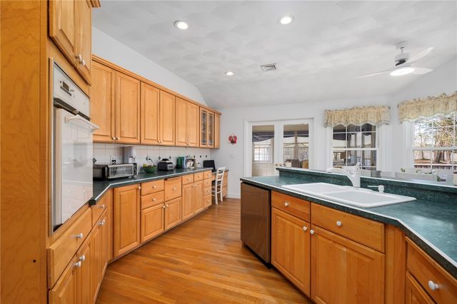 2225 Providence Pike, North Smithfield, RI 02896