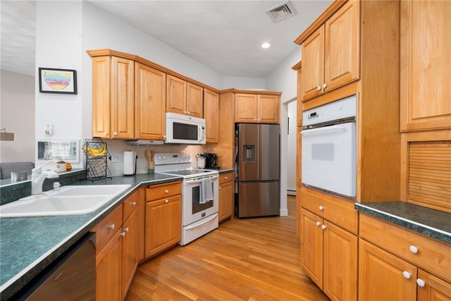 2225 Providence Pike, North Smithfield, RI 02896