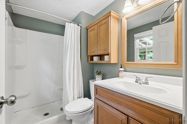 8943 Pembrooke Street, Deerfield Twp., OH 45039