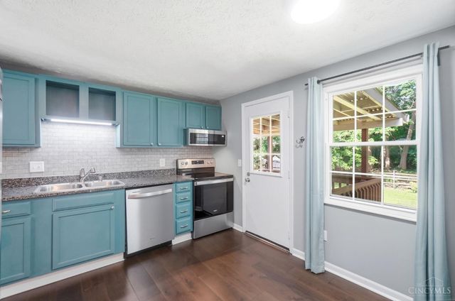 8943 Pembrooke Street, Deerfield Twp., OH 45039